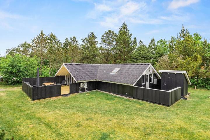 Villa für 5 Personen, mit Balkon/Terrasse und Sauna