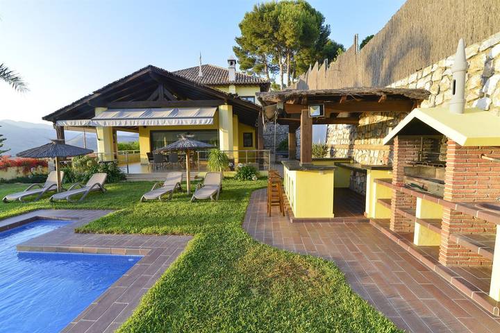 Casa rural para 12 personas, con Jacuzzi y Jardín en Parque Nacional de Sierra Nevada - 3
