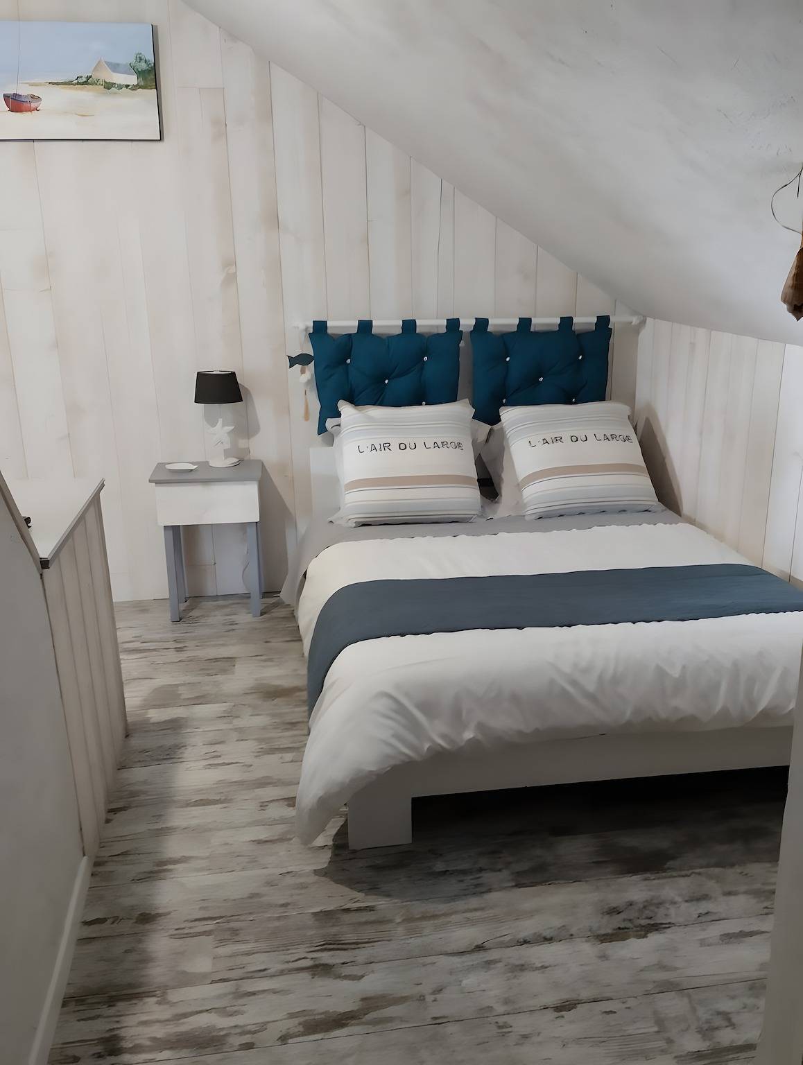 Rosa Room: B&B with Shared Garden and Wi-Fi in Heuqueville, Le Havre region