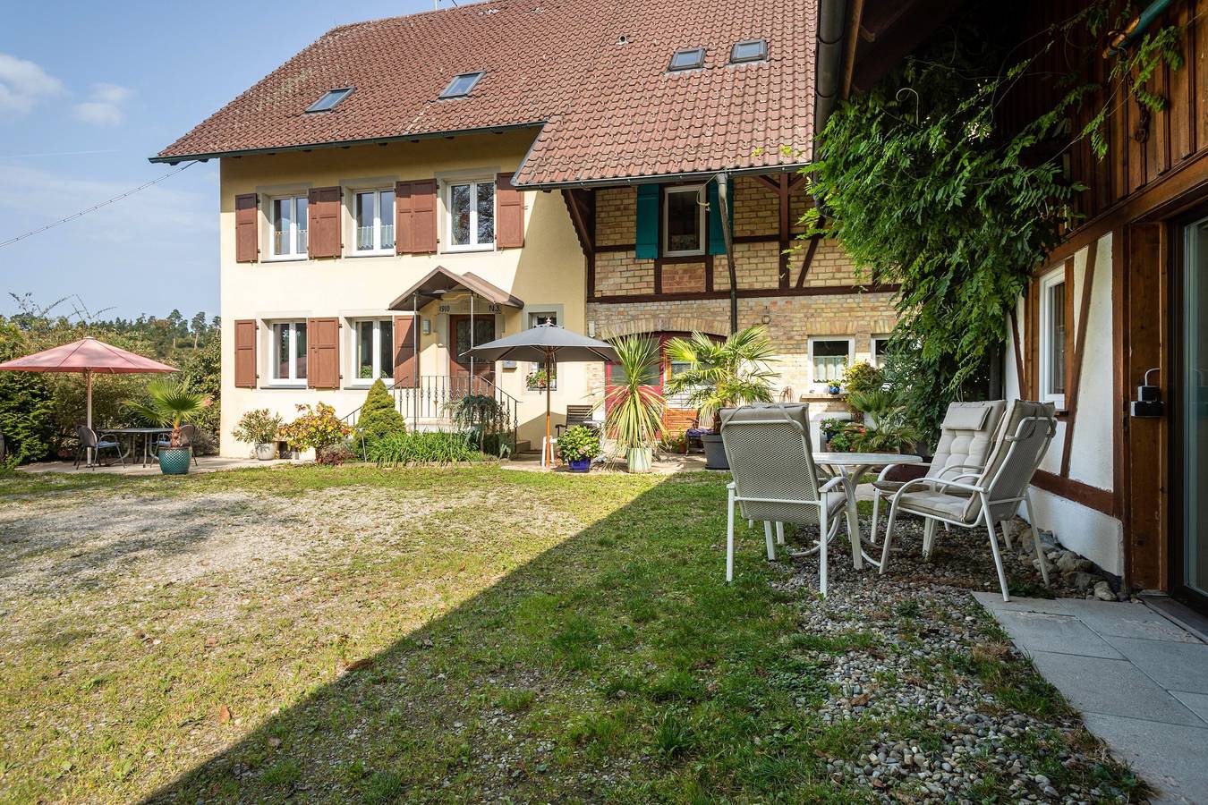 Ganze Wohnung, Ferienwohnung 'Artesana 2 Bleichnau' mit privater Terrasse und gemeinschaftlich genutztem Garten in Tettnang, Region Bodensee-Oberschwaben