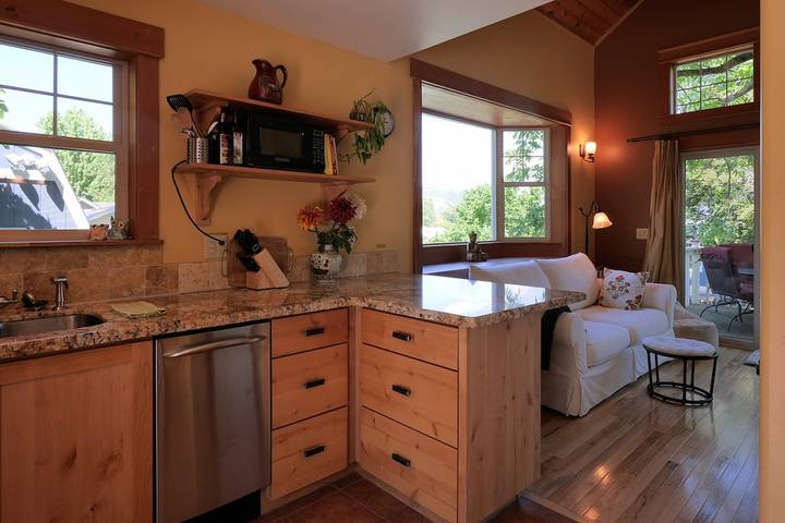 Cottage for 4 people, with yard and terrace - 1