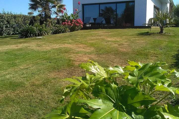 Ferienhaus für 6 Personen, mit Terrasse und Garten - 1