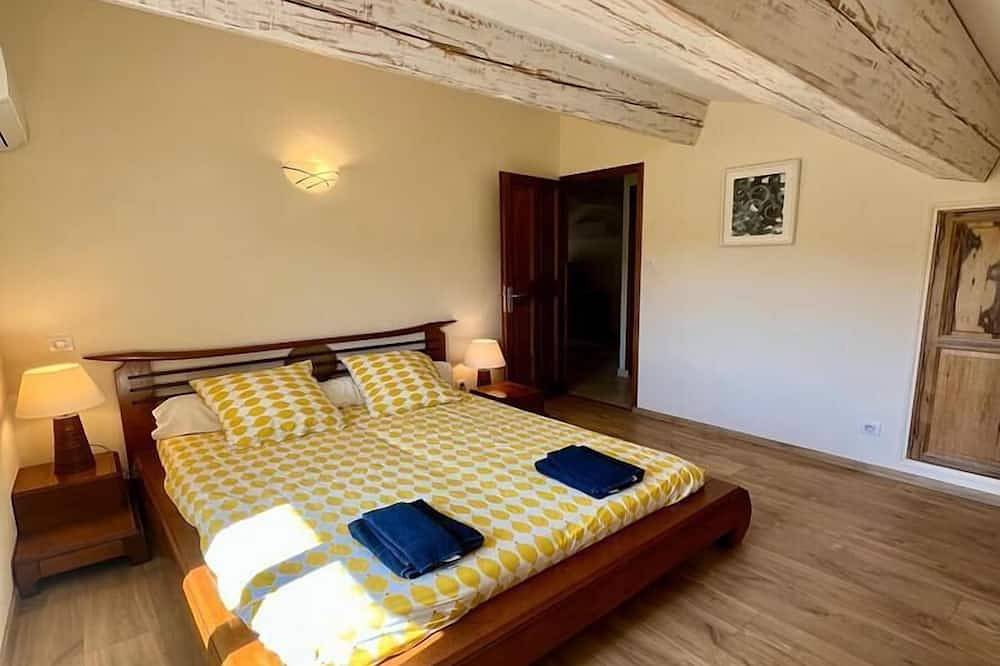 Les Clairians - Le Cannet Des Maures in Le Cannet-des-Maures, Draguignan region