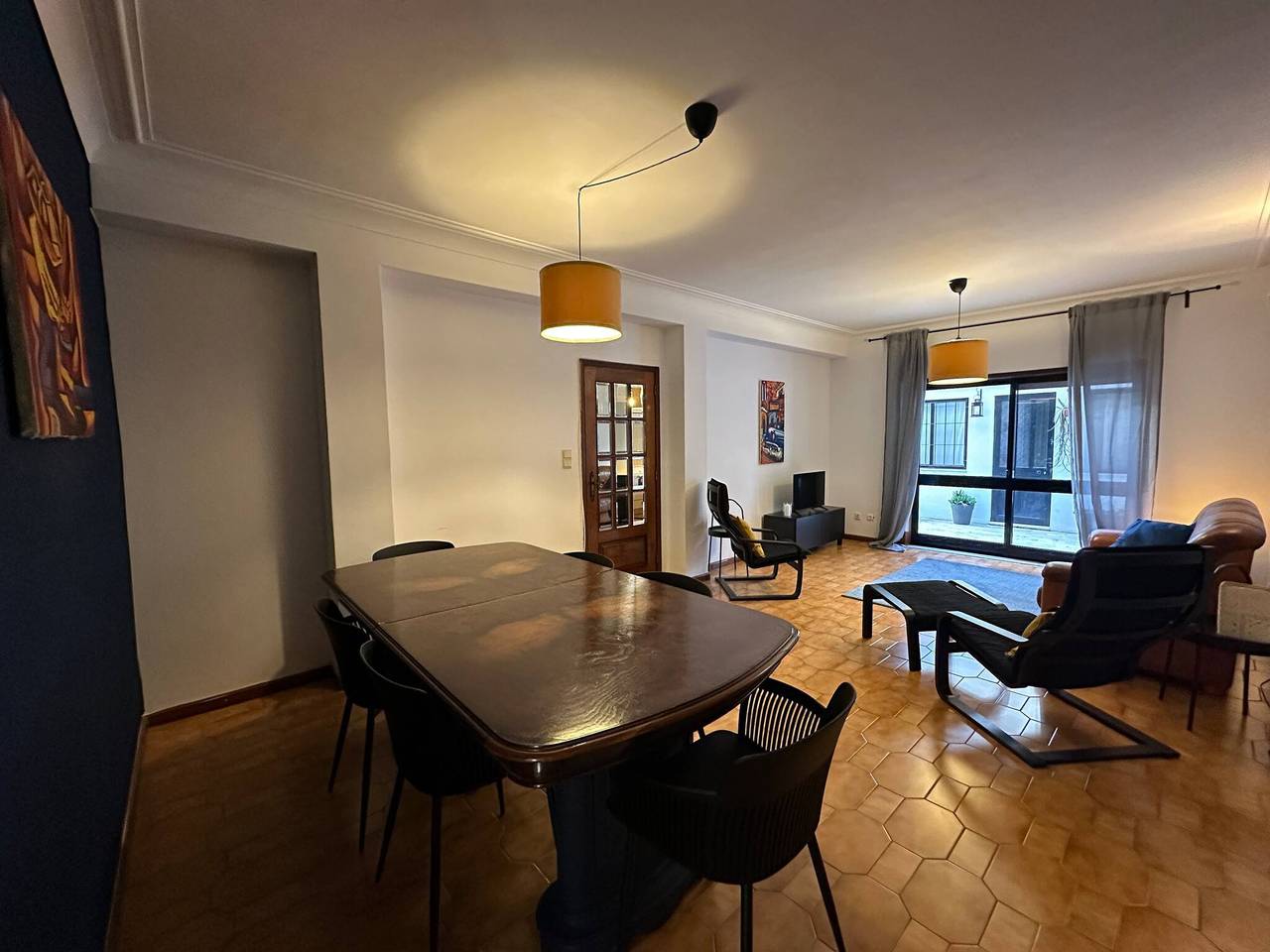 Casa de una sola planta con patio in Canidelo, Distrito de Porto