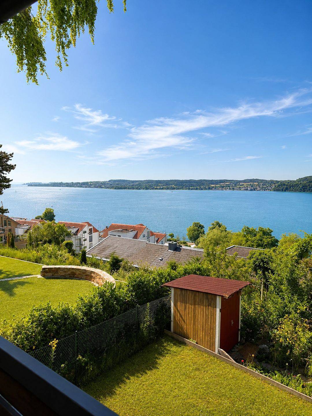 Ganze Wohnung, Fewo Seeblick Säntis – Apartment mit traumhafter Bodenseesicht in Überlingen in Überlingen, Region Bodensee-Oberschwaben