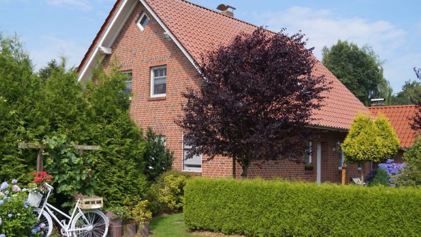 Ferienwohnung für 4 Personen, mit Terrasse und Garten in Großefehn - 2