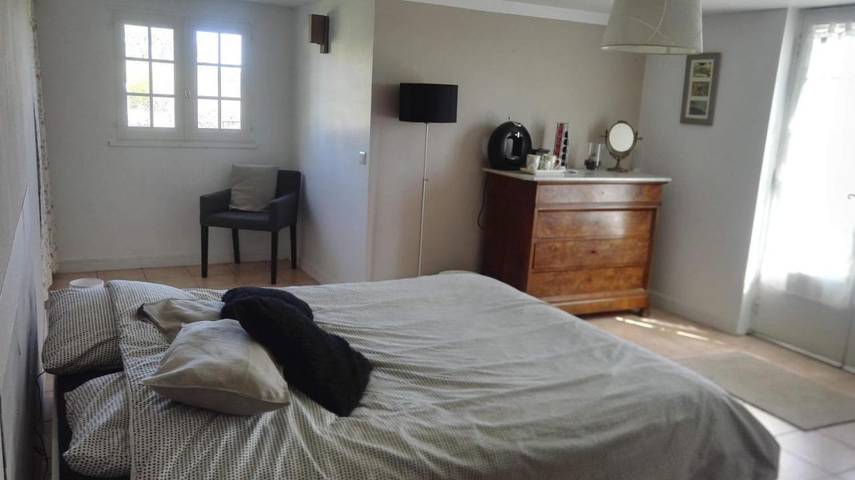 Location de vacances pour 12 personnes, avec piscine, animaux acceptés à Puyvert - 2