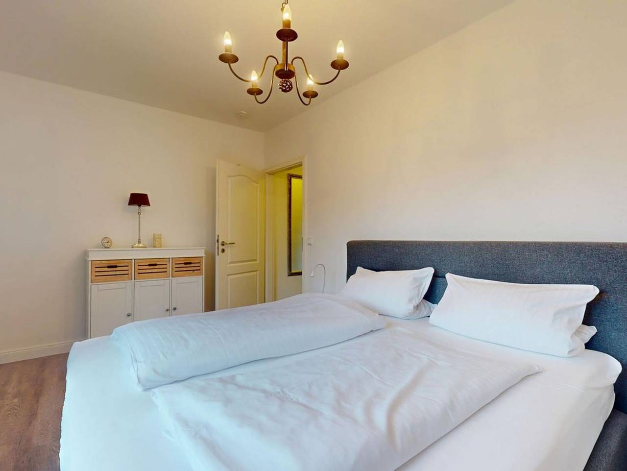 Ganze Ferienwohnung, Hoernem Stuuv - 2-Zimmer-Erdgeschosswohnung im Hoernem Hüs, strandnah mit Sonnenterrasse in Hörnum, Sylt