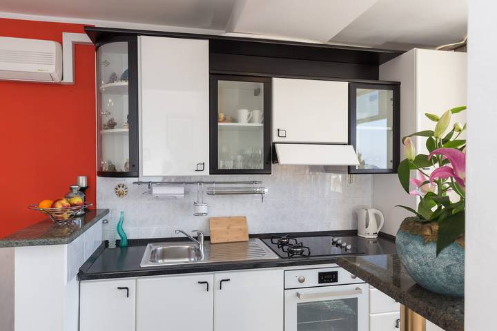 Ganze Wohnung, Ferienwohnung für 4 Personen mit Meerblick in Dubrovnik, Grad Dubrovnik