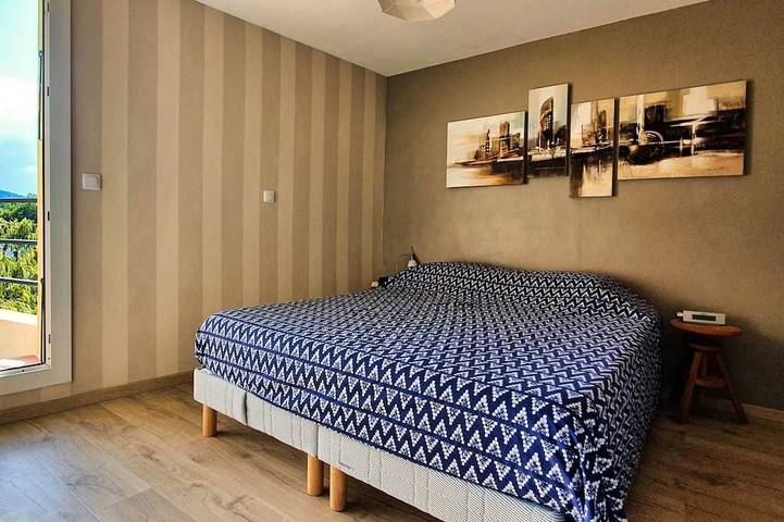 Location de vacances pour 6 personnes, avec balcon à Montesquieu-des-Albères - 2