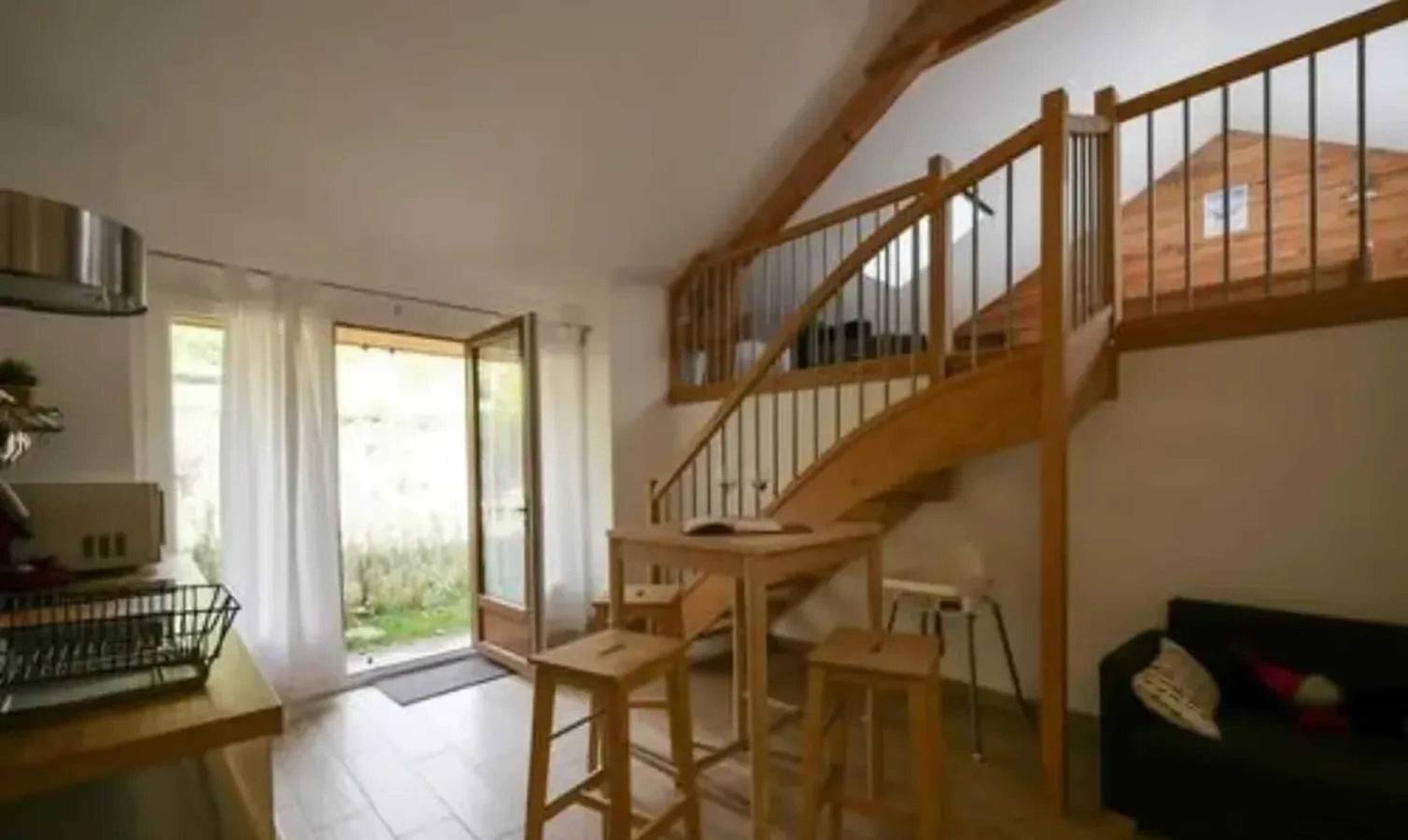 Charming Chalet in Réallon with Stunning Views in Réallon, Écrins National Park