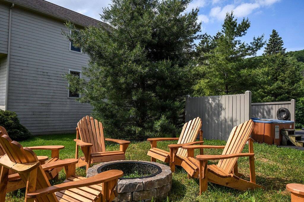 Viele aktuelle Updates, Walk to Wisp & the Lake! in McHenry, Deep Creek Lake