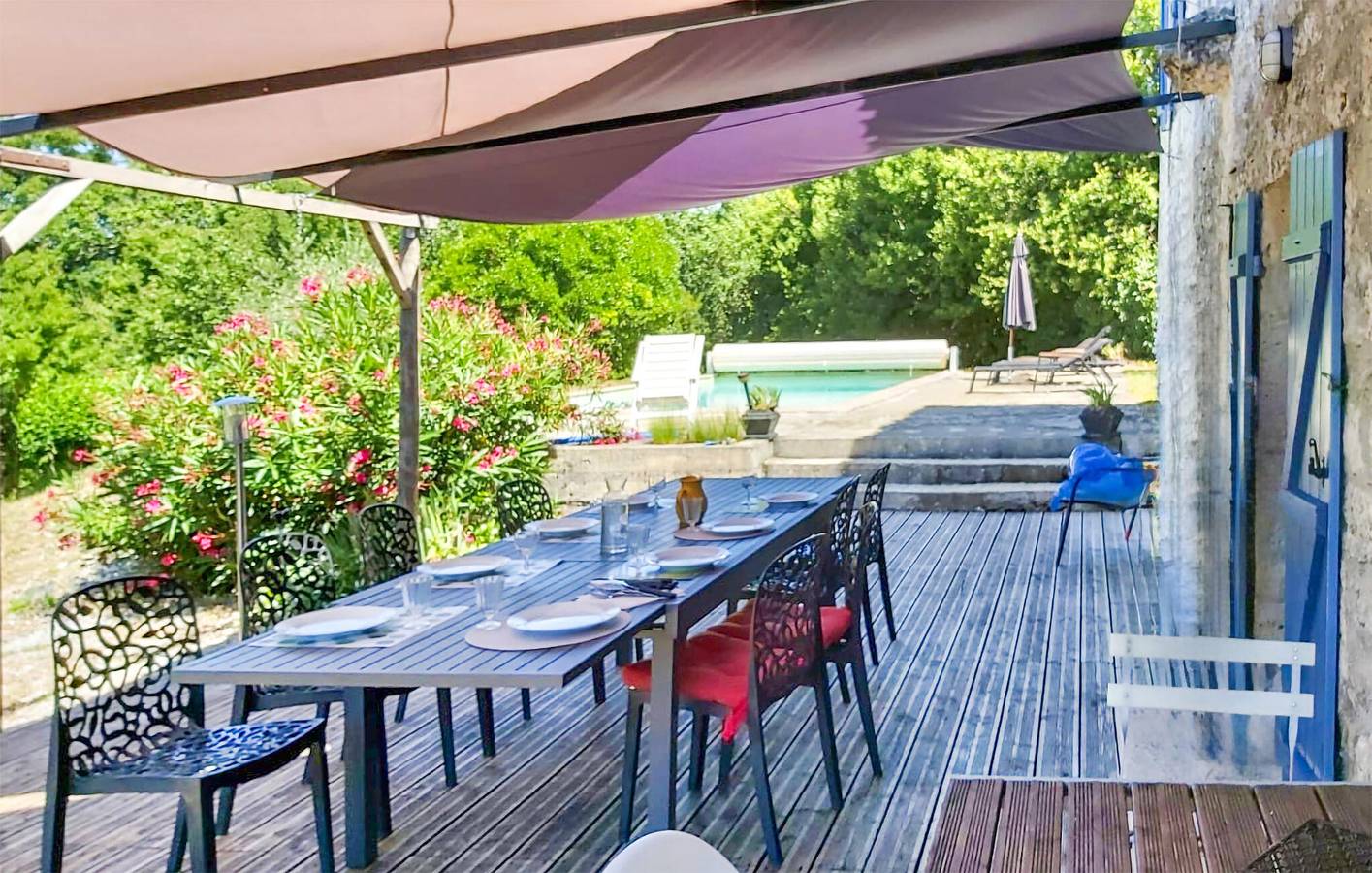 Appartement de luxe avec piscine et parking à Fauroux - seulement 2km du centre ville in Fauroux, Quercy