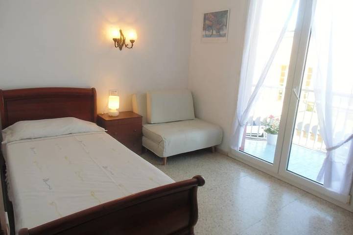 Appartement entier, Nouveau Devant La Plage. Vues Superbes Sur La Mer. Bien Situé. in Els Pins Blanes, Blanes