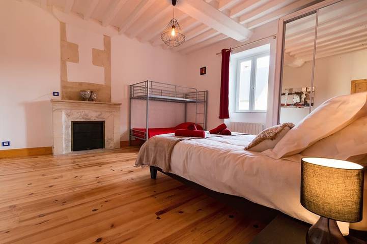 Location de vacances pour 10 personnes, avec jardin et terrasse à Mosles - 2