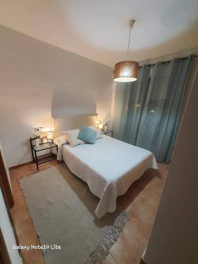 Appartement de vacances pour 6 personnes, avec vue et piscine ainsi que terrasse et bassin pour enfant, animaux acceptés - 1
