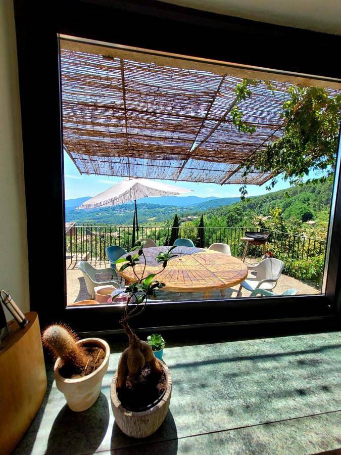 Location de vacances pour 8 personnes, avec sauna ainsi que jardin et vue, animaux acceptés à Payzac (Ardèche) - 2