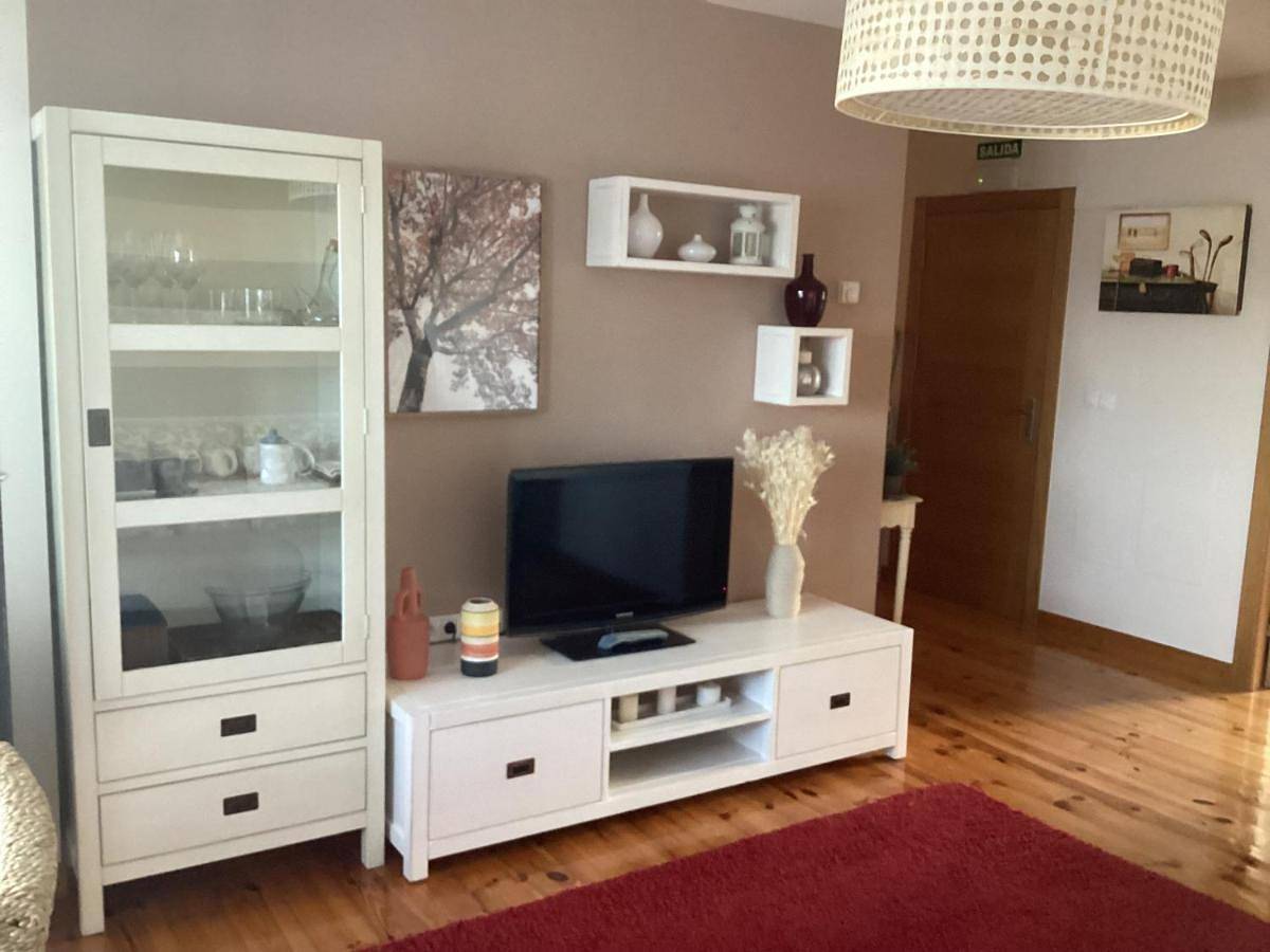 Apartamento entero, Three-Bedroom Apartment in Colombres, Ribadedeva