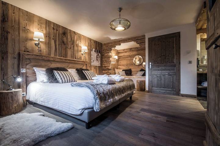 Chalet pour 12 personnes, avec sauna et jacuzzi dans Courchevel 1300 (Le Praz)