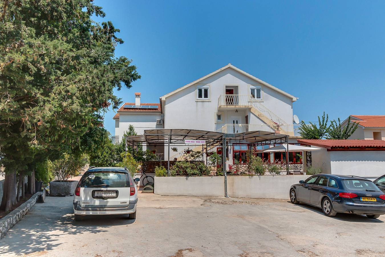 Ganze Wohnung, 1-Zimmer-Ferienwohnung mit Balkon Mali Losinj, Losinj -c in Mali Lošinj, Lošinj (Kvarner Bucht)