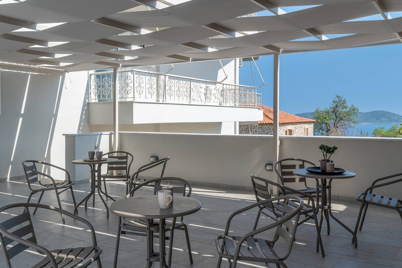 Kamer 'Standard 4' met gedeeld terras, wifi en airconditioning in Mani Peninsula