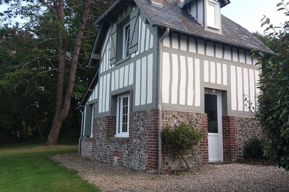 Casa de encanto en un jardin paisajístico, vista sobre el mar in Quiberville, Región de Dieppe