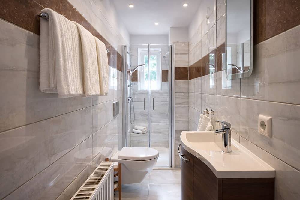 Appartement entier, The Zollhaus – Apartment Verdi near Switzerland, Klettgau in Klettgau, Hautes Forêts-Noires