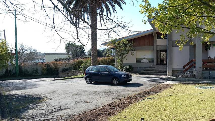 Location de vacances pour 24 personnes, avec Balcon et Terrasse ainsi que Jardin et Piscine à Getxo - 4