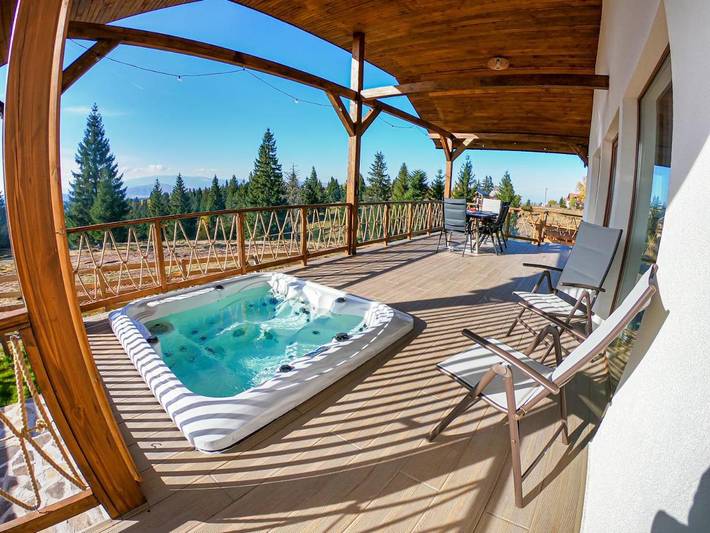 Dom dla 6 osób, z basen i ogród oraz widok w Kluż-Napoka