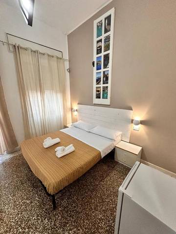 Chambre d’hôte pour 2 personnes, avec terrasse à Praia a Mare