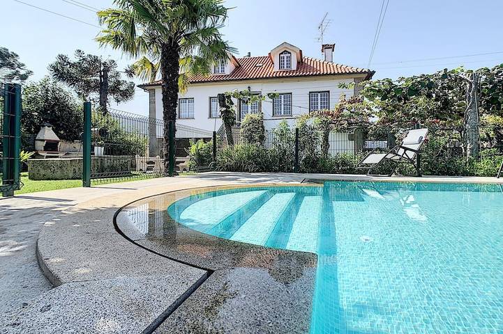 Location de vacances pour 8 personnes, avec Terrasse et Jardin dans Geraz Do Lima
