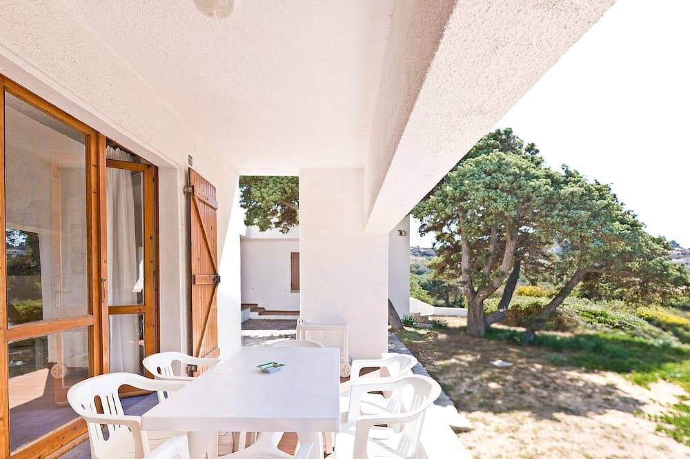 Villa Baia 38 100 meters from the beach in Baia Santa Reparata, Santa Teresa Gallura (Municipality)