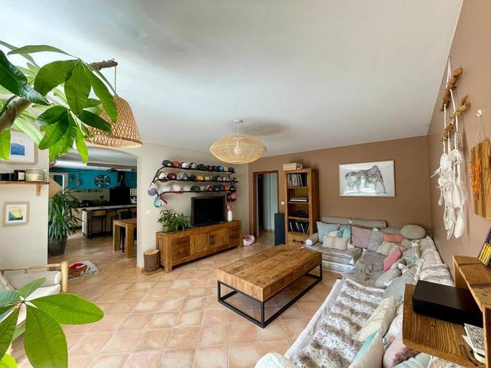 Location de vacances pour 6 personnes, avec jardin et piscine à Ginasservis - 3