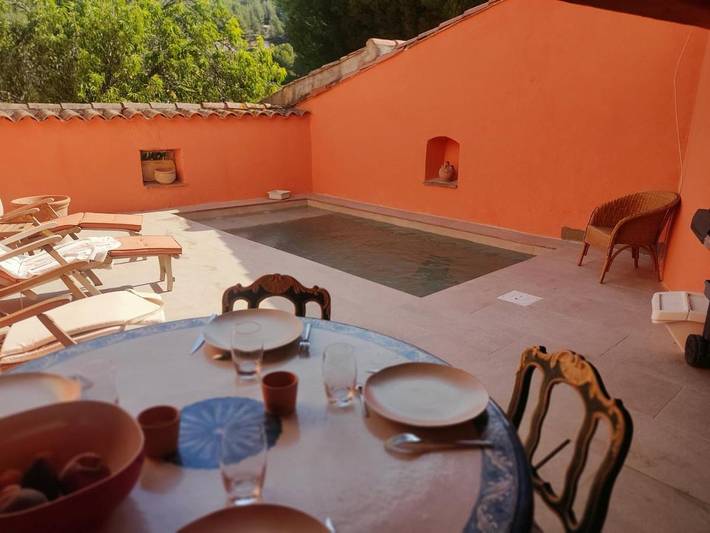 Villa pour 4 personnes, avec Terrasse et Jardin ainsi que Piscine et Vue à Sanary-sur-Mer