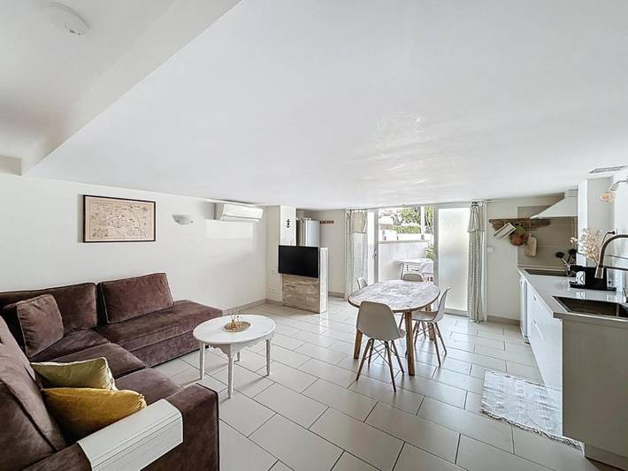 Gîte pour 4 personnes, avec terrasse, animaux acceptés dans Port Gardian