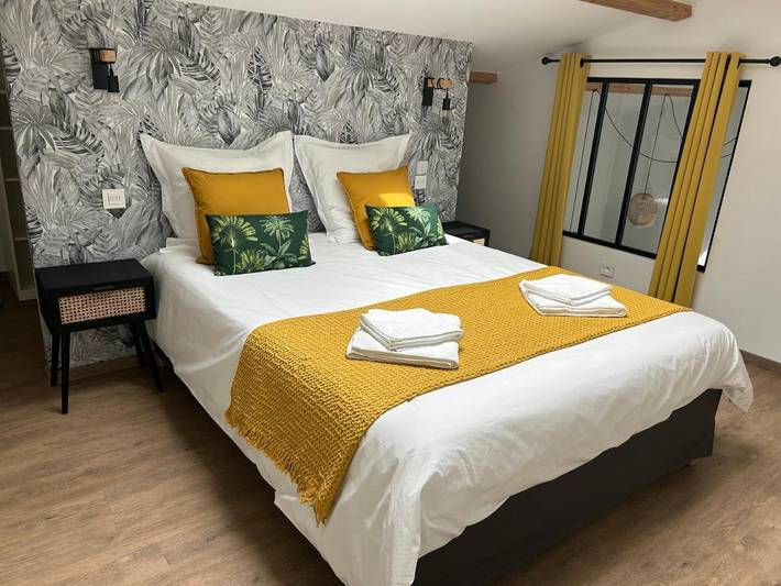 Gîte pour 5 personnes, avec jardin ainsi que piscine et vue à Saint-Victor-la-Coste - 4