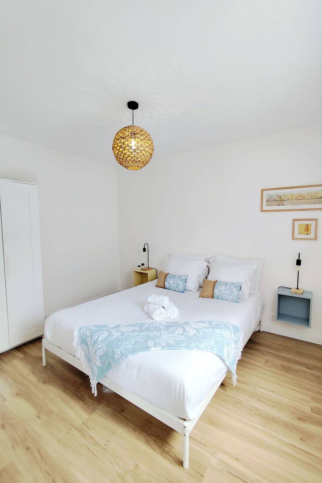 Entire apartment, Le Triskel in Dinard, Saint-Malo region