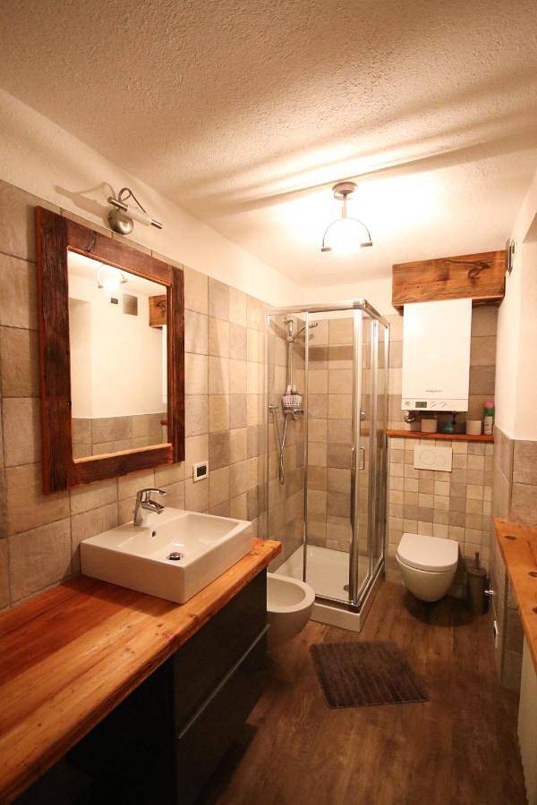 Gîte pour 2 personnes, avec vue dans Charvensod - 4