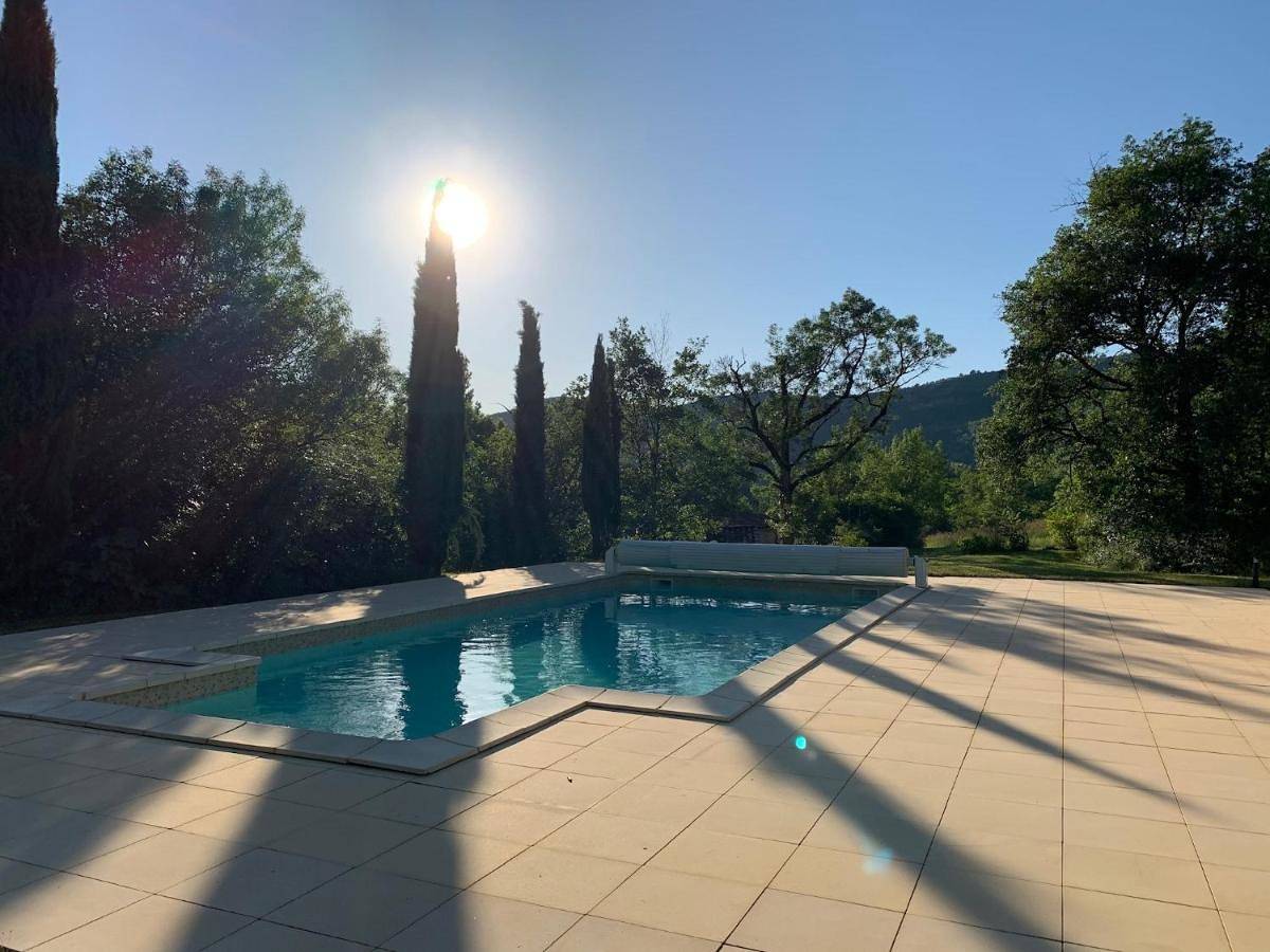 Appartement entier, Three-Bedroom Gîte in Saint-Antonin-Noble-Val, Tarn-et-Garonne