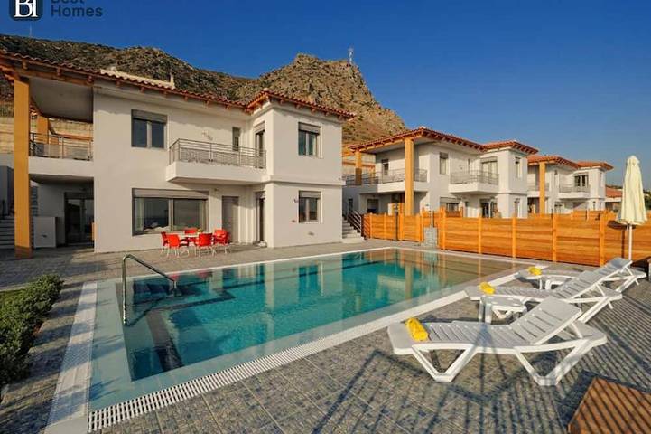 Villa for 6 people, with balcony in Koutouloufari