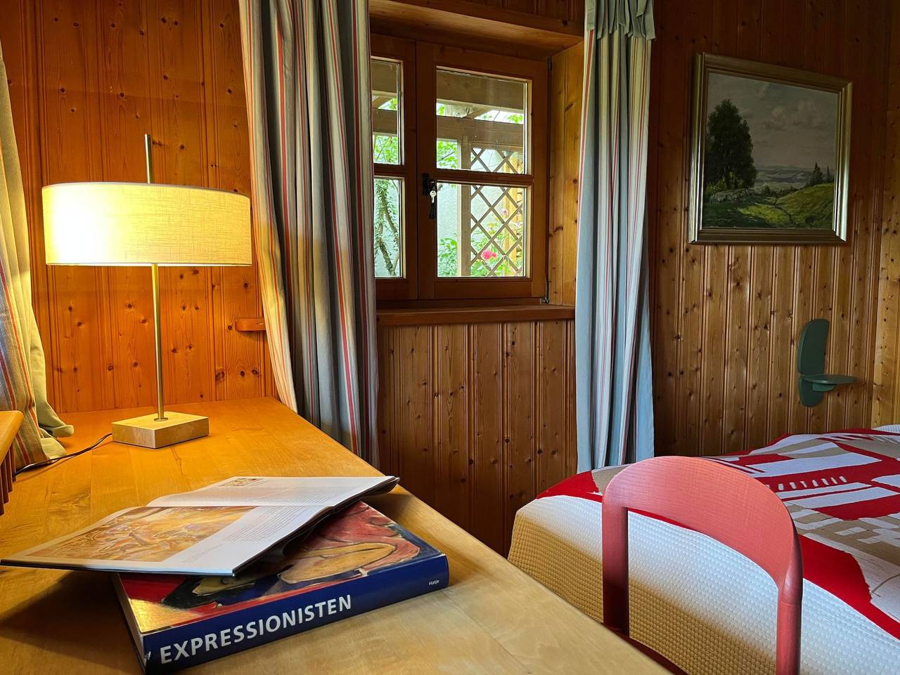 Ganze Ferienwohnung, Chalet Murnau - Gartenwohnung in Westried, Murnau am Staffelsee