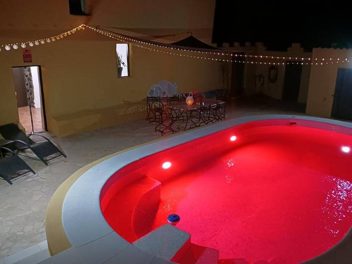 Casa rural para 8 personas, con vistas además de piscina y jardín en Albox - 2