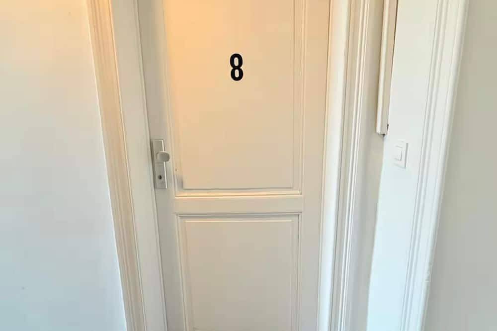 Entire apartment, Compact studio in the center of Brussels in Brussels, Brussels region