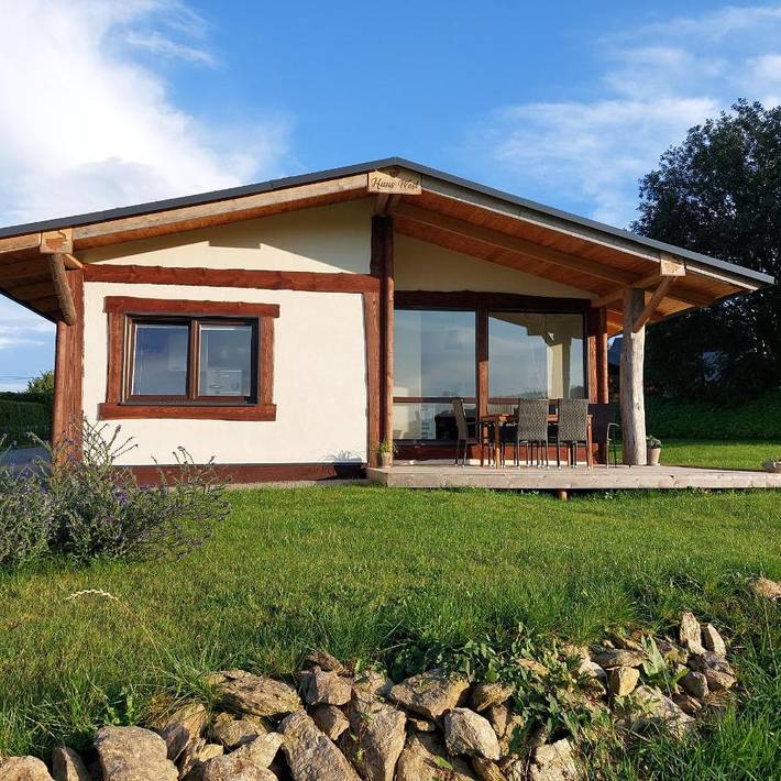 Ferienhaus für 6 Personen, mit Terrasse und Garten sowie Ausblick