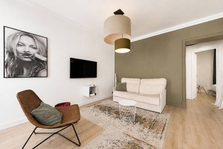 Gîte pour 4 personnes, avec vue et terrasse dans Casino De Saint Raphael - 3