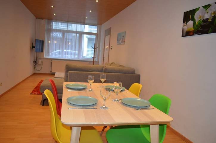 Ganze Wohnung, Ferienwohnung für 4 Personen mit Garten in Oostende stadt, Oostende