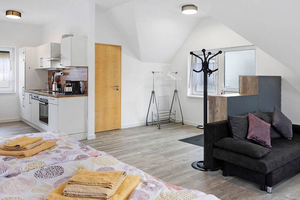 Ganze Wohnung, Studio 'Vorder Rhön Haus 21a' mit Wlan in Petersberg, Rhön-Hessen