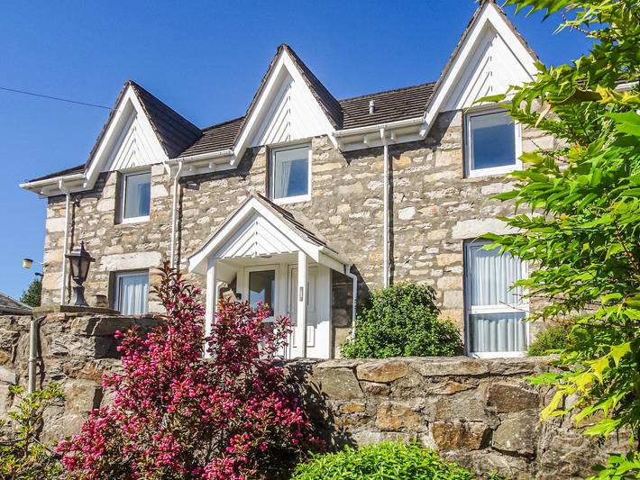 Holiday home for 2 people, with garden in Pitlochry