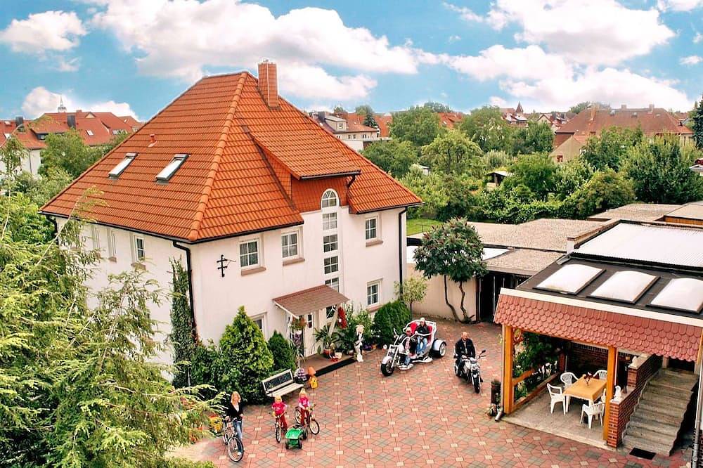 Doppelzimmer - Pension Henze in Hoyerswerda, Lausitzer Seenland