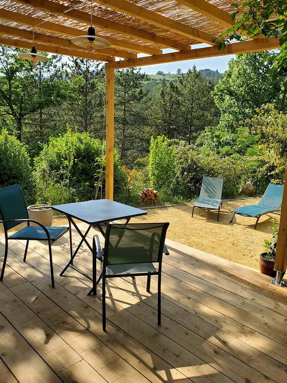 Gîte pour 2 personnes, avec jardin ainsi que piscine et terrasse dans la Drôme - 2